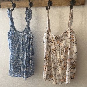 Two Floral Cottage Tank Tops Size Small